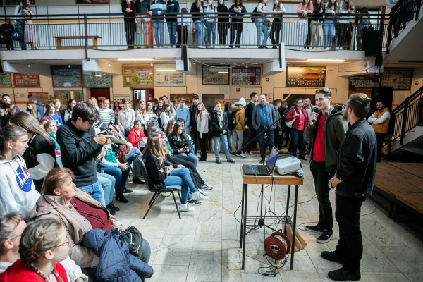 A megyei lap beszámolója őszi programjainkról