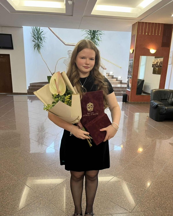 Kiss Emma Eger Város Jó Tanuló, Jó Sportolója 